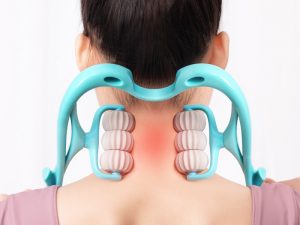 Multifunctional Manual Six-wheel Neck Massager Massage Relieve Roller Massage Tool